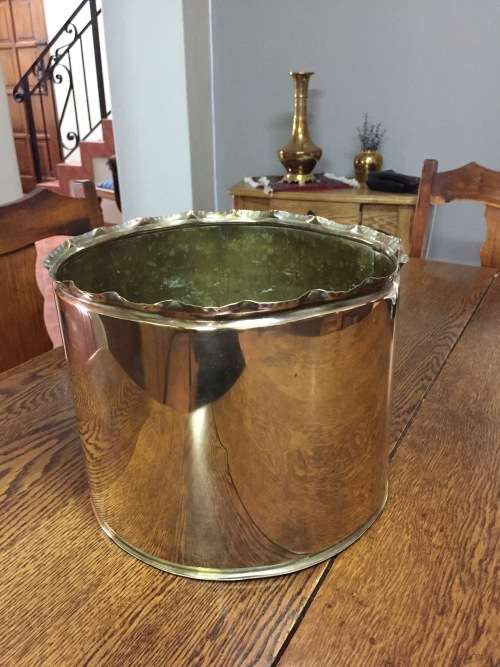 Antique brass planter